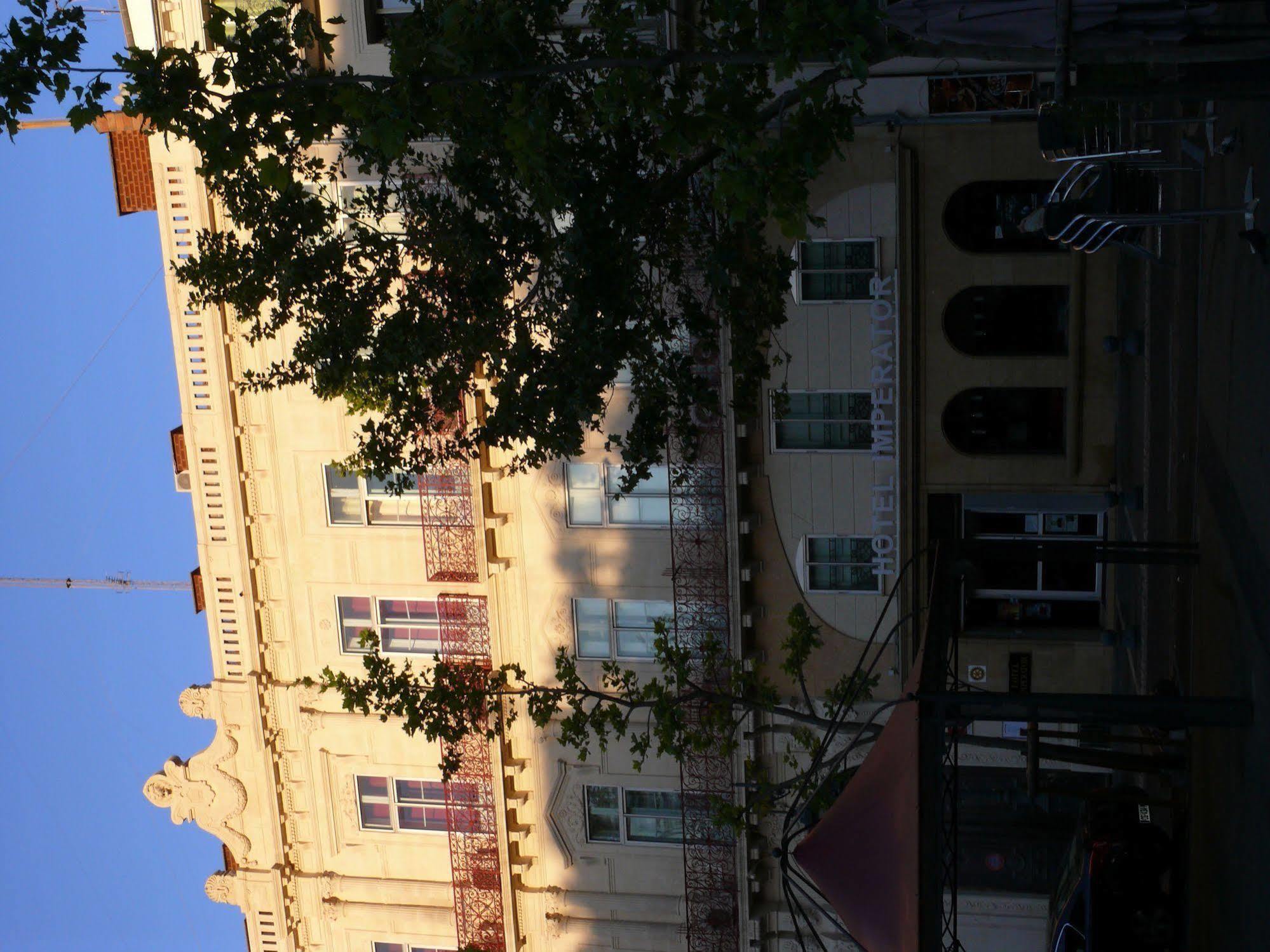 Hotel Imperator בזייה מראה חיצוני תמונה
